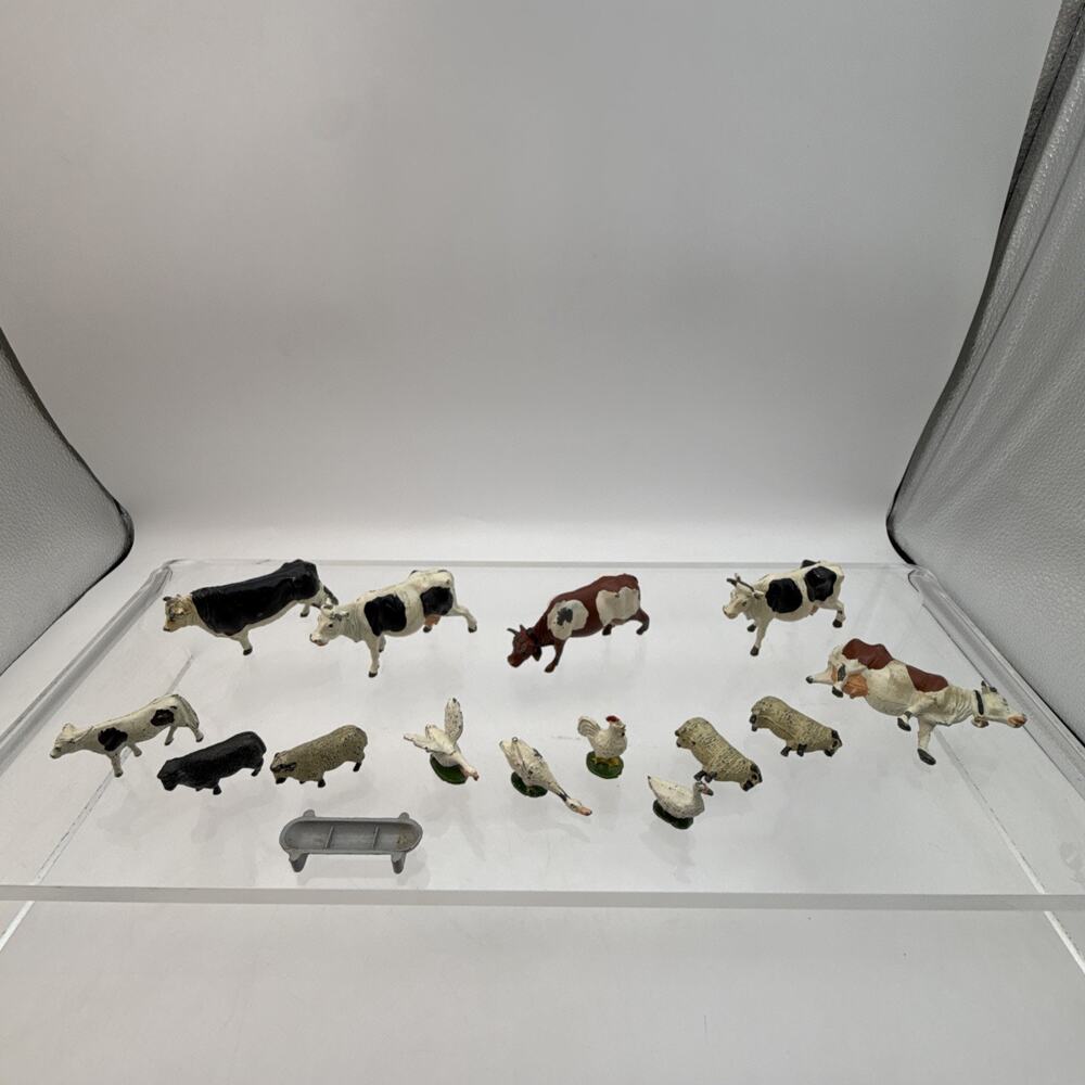 Vtg TIMPO TOYS Painted Lead Toy Britains Era Farm Animals Cows, Sheep, Fowel⬇️